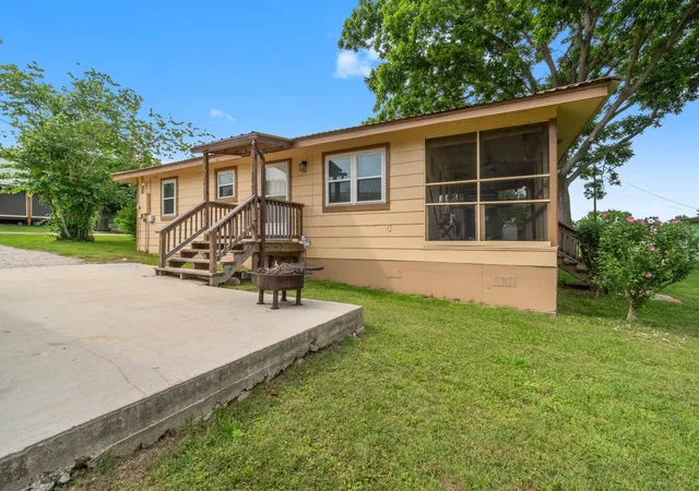 43rd image of 21 Clearview St, Pointblank, TX 77364 | MLS# 19115560