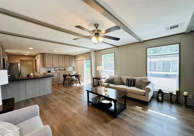 Homes for sale in New Caney, TX | 25247 Twin Oaks Dr, New Caney, TX 77357 | MLS# 38067387