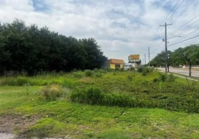 Photo 3 of Land for sale at 0 Antoine Dr, Houston, TX 77091 | MLS# 10657117 | Listing updated on 2026-09-23