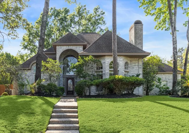 Homes for sale in Houston, TX | 1731 Dewberry Brook Ct, Houston, TX 77345 | MLS# 12681877
