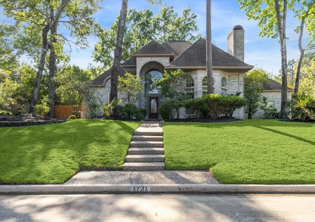 Homes for sale in Houston, TX | 1731 Dewberry Brook Ct, Houston, TX 77345 | MLS# 12681877