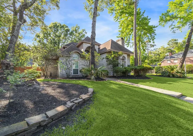 Homes for sale in Houston, TX | 1731 Dewberry Brook Ct, Houston, TX 77345 | MLS# 12681877