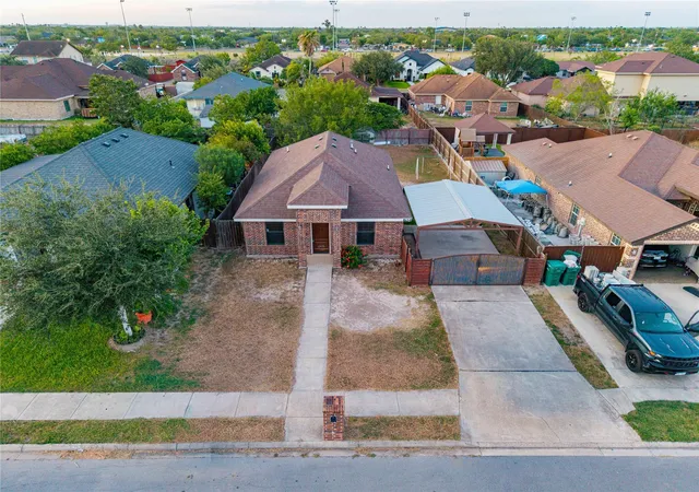 3rd image of 804 Sebastian Ct, Pharr, TX 78577 | MLS# 25388426