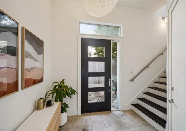 Photo 3 of Single family home for sale at 2007 Brun St #C, Houston, TX 77019 | MLS# 25770452 | Listing updated on 2026-08-30