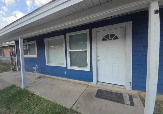 Homes for sale in San Antonio, TX | 275 Coral Ave, San Antonio, TX 78223 | MLS# 51796113