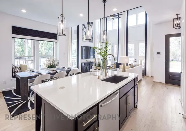Photo 2 of Townhouse for sale at 117 Cypress Pond Pl, Montgomery, TX 77316 | MLS# 91068581 | Listing updated on 2026-09-13