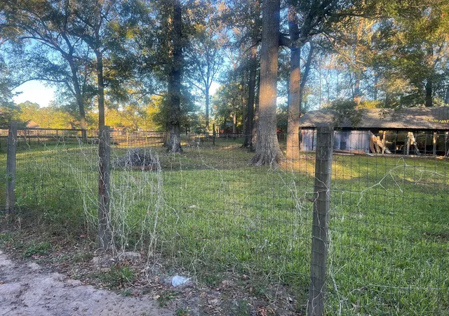 Photo 4 of Single family home for sale at 1760 County Rd 318, Cleveland, TX 77327 | MLS# 87444500 | Listing updated on 2026-05-04