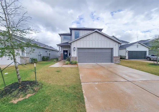 Photo 2 of Single family home for sale at 2719 Forest Retreat Ln, Missouri City, TX 77489 | MLS# 10498866 | Listing updated on 2026-07-28