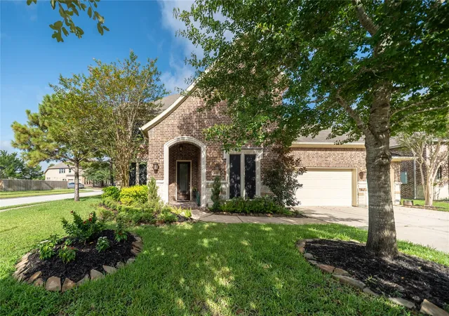 Photo 2 of Sale Pending at 4318 Long Climb Cyn, Humble, TX 77396 | MLS# 39250068 | Listing updated on 2026-09-04