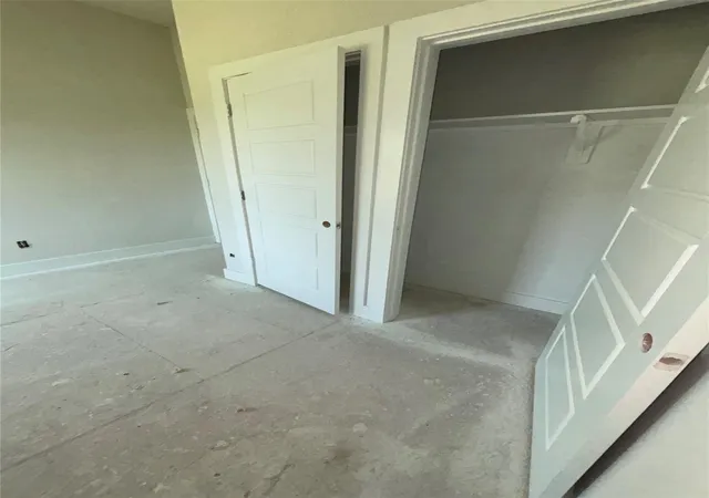 Photo 2 of Multi family home for sale at 1006 Garapan St #B, Houston, TX 77091 | MLS# 77164771 | Listing updated on 2026-08-04