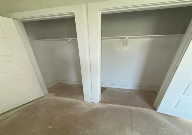 Photo 4 of Multi family home for sale at 1006 Garapan St #B, Houston, TX 77091 | MLS# 77164771 | Listing updated on 2026-08-04