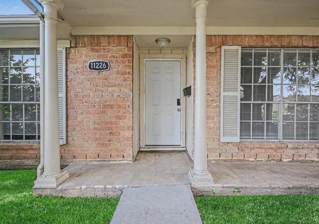 Photo 3 of Single family home for sale at 11226 Sagemeadow Ln, Houston, TX 77089 | MLS# 83127026 | Listing updated on 2026-09-03