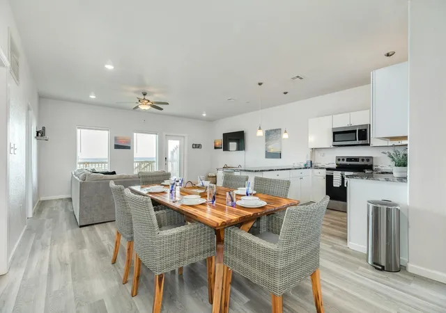 3rd image of 116 Howard Ave #G, Freeport, TX 77541 | MLS# 79708739
