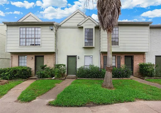 Photo 1 of Condo for sale at 8704 Victorian Village Dr #8704, Houston, TX 77071 | MLS# 38219690 | Listing updated on 2026-08-28
