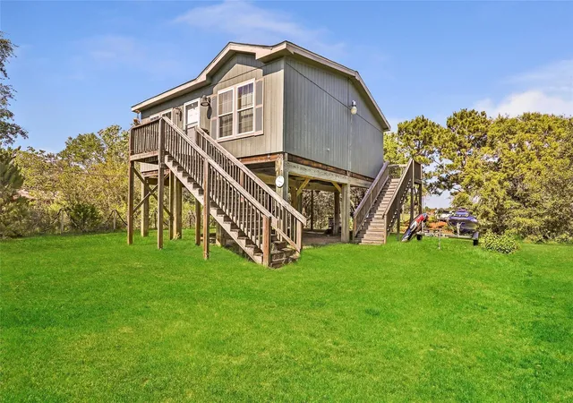 Photo 3 of Single family home for sale at 637 Troy St, Anahuac, TX 77514 | MLS# 83605328 | Listing updated on 2026-09-01