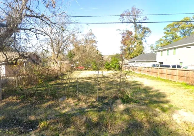 Photo 1 of Sale Pending at 934 Marcolin St, Houston, TX 77088 | MLS# 95835655 | Listing updated on 2026-09-16