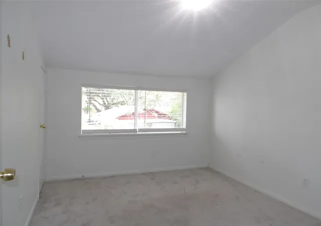 15th image of 2008 Williamsburg Ct N, League City, TX 77573 | MLS# 82939142