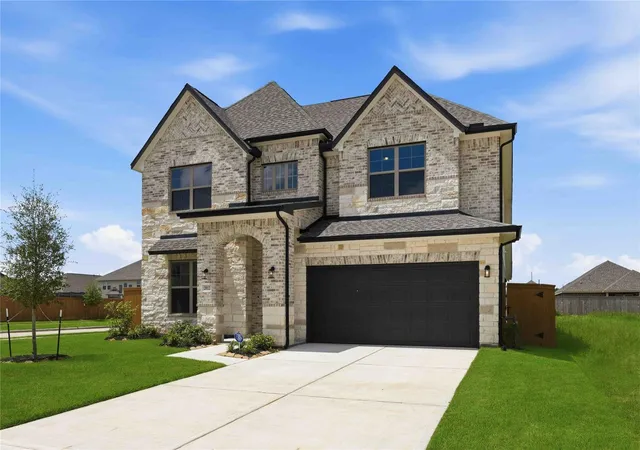 Photo 2 of Single family home for sale at 2912 Golden Dust Dr, Katy, TX 77493 | MLS# 5563858 | Listing updated on 2026-09-18
