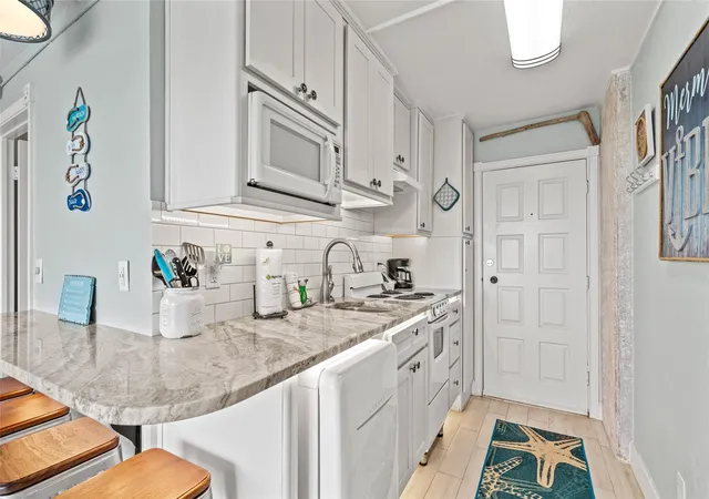 Photo 3 of Condo for sale at 415 E Beach Dr #801, Galveston, TX 77550 | MLS# 69457896 | Listing updated on 2026-09-13
