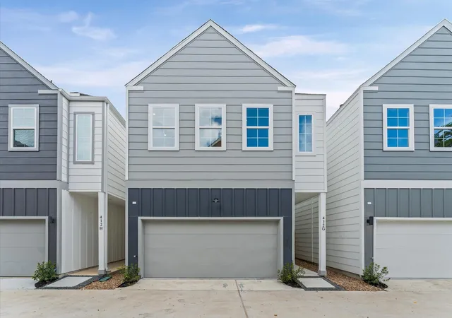 3rd image of 412 Neyland St #G, Houston, TX 77022 | MLS# 47129514