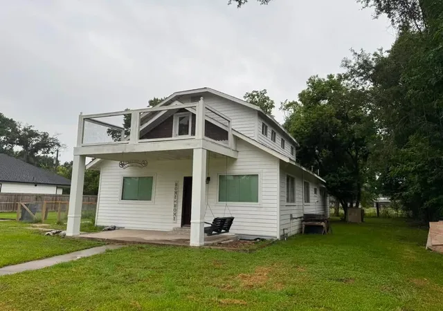 1st image of 8105 Parker Rd, Houston, TX 77078 | MLS# 58165108