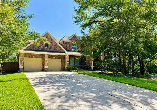 3rd image of 6 Meadow Rose Pl, Spring, TX 77382 | MLS# 82469825