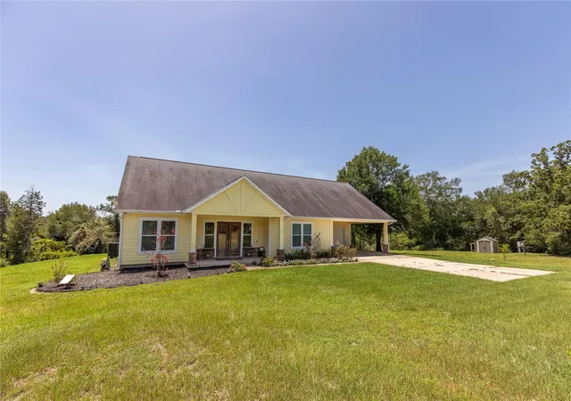 Photo 3 of Land for sale at 685 Piney Crk Rd, Bellville, TX 77418 | MLS# 56461670 | Listing updated on 2026-07-27
