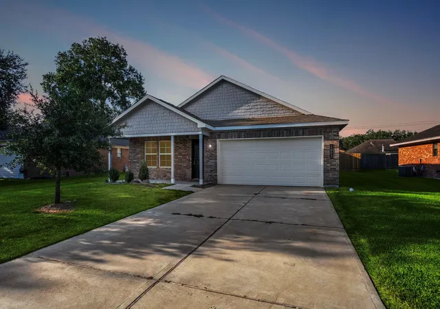 Photo 2 of Single family home for sale at 1003 Star Fish Dr, Bay City, TX 77414 | MLS# 16853662 | Listing updated on 2026-08-25