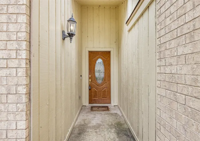 5th image of 3803 Old Oaks Dr, Bryan, TX 77802 | MLS# 75826336