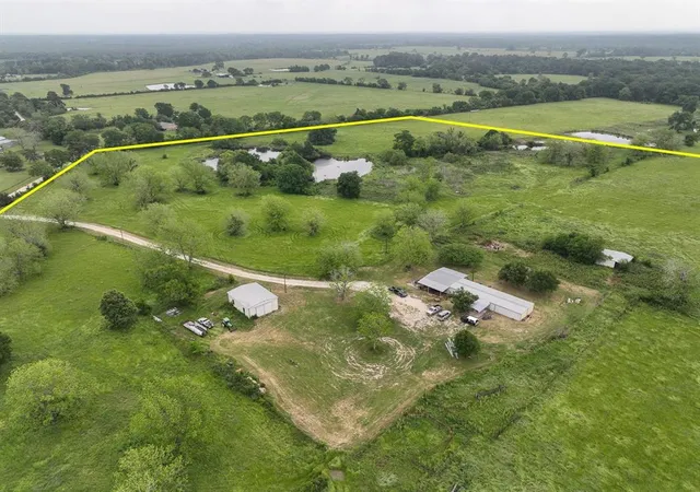 3rd image of 1 County Road 3620, Lovelady, TX 75851 | MLS# 96155921