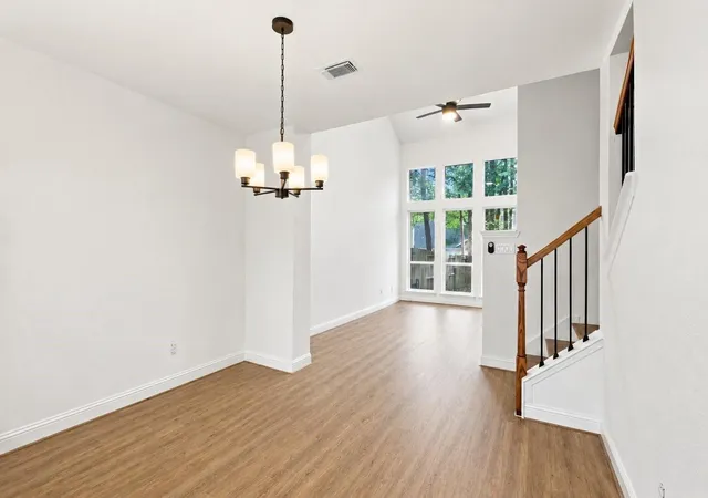 4th image of 47 Alderon Woods Pl, Spring, TX 77382 | MLS# 18115030