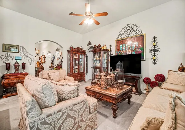Photo 3 of Single family home for sale at 411 Asiatic Black Bear Way, Crosby, TX 77532 | MLS# 48673683 | Listing updated on 2026-10-07