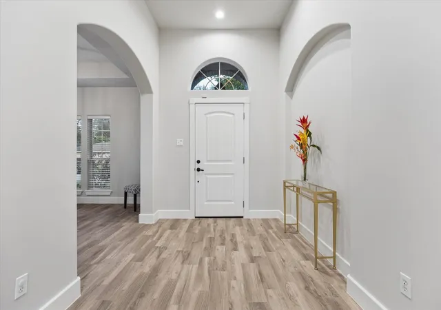 Photo 3 of Single family home for sale at 8802 Robindell Dr, Houston, TX 77074 | MLS# 82286403 | Listing updated on 2026-09-12