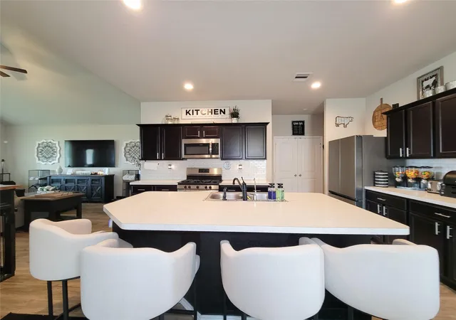 4th image of 5543 Redwood Summit Ln, Katy, TX 77449 | MLS# 54799597