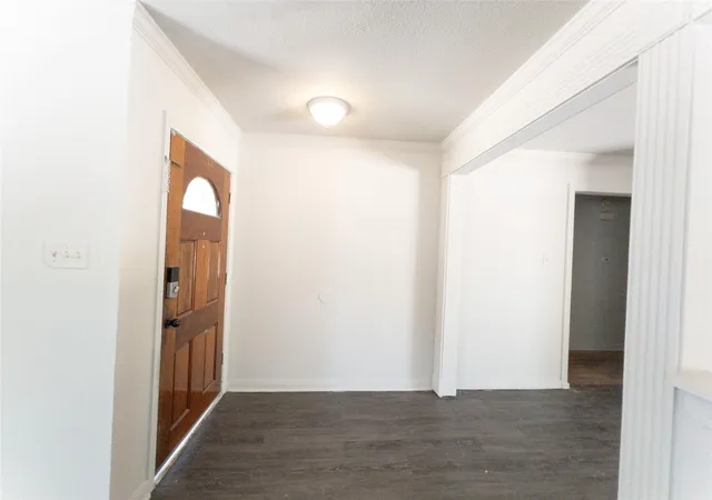 Photo 4 of Single family home for sale at 814 Eastlake St, Houston, TX 77034 | MLS# 92328746 | Listing updated on 2026-07-02