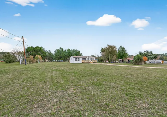 Homes for sale in Willis, TX | 15236 Heavenly Acres Dr, Willis, TX 77318 | MLS# 95047492