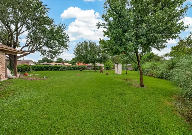 Photo 38 of Sale Pending at 605 Julie Ln, Highlands, TX 77562 | MLS# 51803686 | Listing updated on 2026-10-04