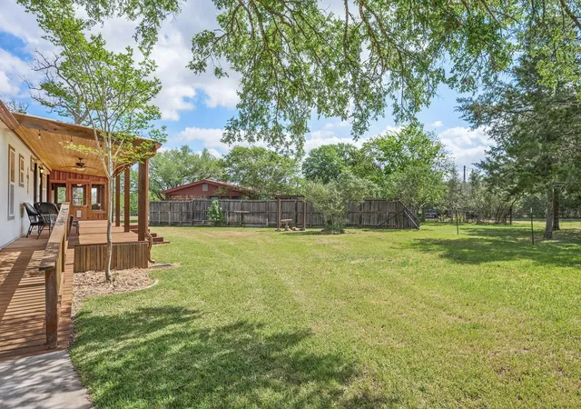 Homes for sale in Somerville, TX | 412 Leaning Oak Ln, Somerville, TX 77879 | MLS# 74980606
