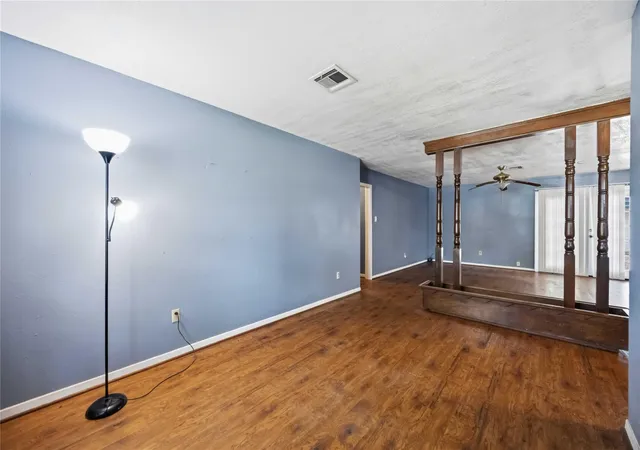 Photo 4 of Single family home for sale at 6929 Hoffman St, Houston, TX 77028 | MLS# 42205458 | Listing updated on 2026-08-20