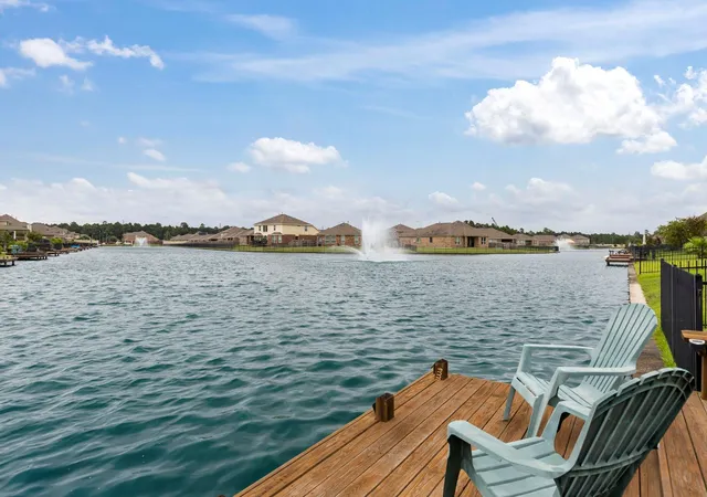 Photo 3 of Single family home for sale at 3719 Lake Bnd Shore Dr, Spring, TX 77386 | MLS# 22007146 | Listing updated on 2026-09-16