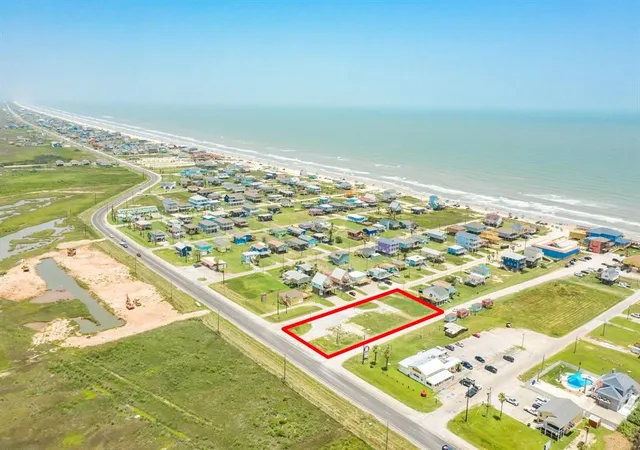 5th image of 323 Ocean Ave, Freeport, TX 77541 | MLS# 40779931