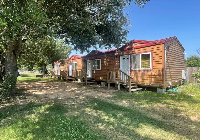 Homes for sale in Palacios, TX | 1104 Rorem Ave, Palacios, TX 77465 | MLS# 91915931
