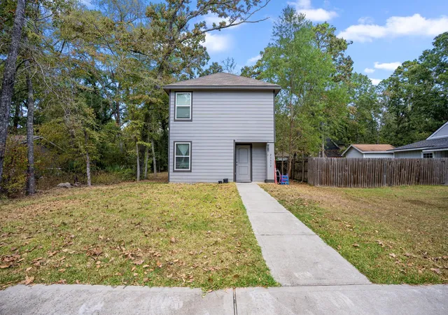 2nd image of 28612 Rantoul Ct, Huntsville, TX 77320 | MLS# 55035195