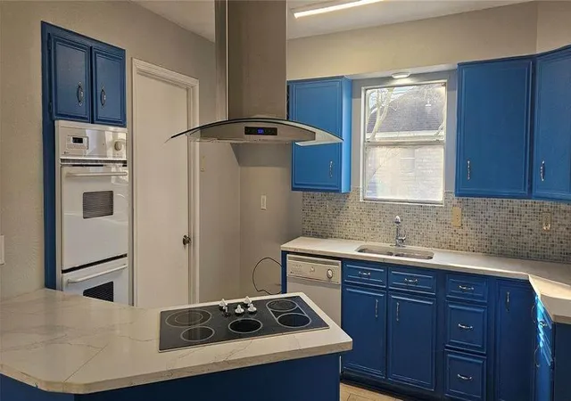 Photo 4 of Single family home for sale at 15231 Falling Crk Dr, Houston, TX 77068 | MLS# 72465850 | Listing updated on 2026-09-22