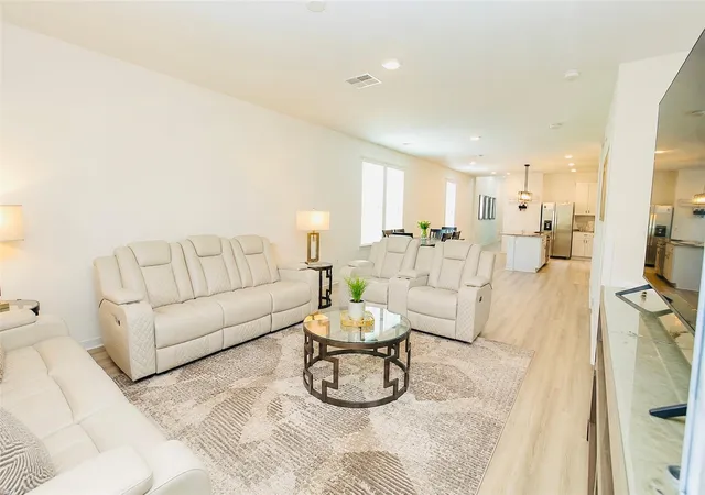 Photo 3 of Single family home for sale at 14463 Cedar Ledge Ln, Conroe, TX 77302 | MLS# 38919758 | Listing updated on 2026-08-03