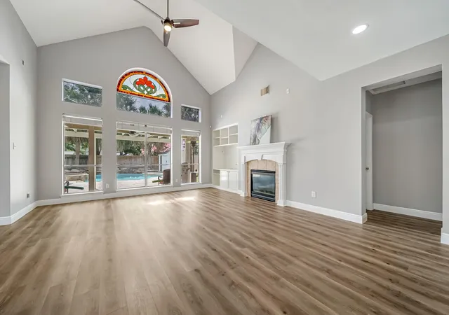 Photo 3 of Sale Pending at 7119 Bristol Ridge Dr, Houston, TX 77095 | MLS# 32144589 | Listing updated on 2026-09-14