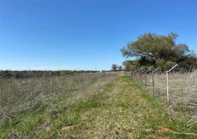 4th image of 1111 Luu Rd, Calvert, TX 77837 | MLS# 51643380