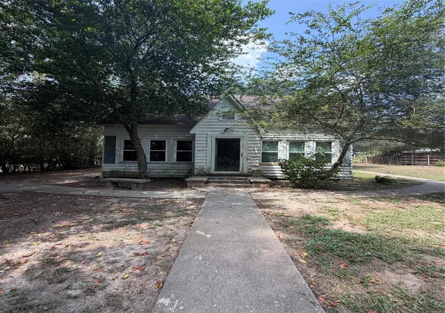 1st image of 209 Sutton St, Woodville, TX 75979 | MLS# 30471515