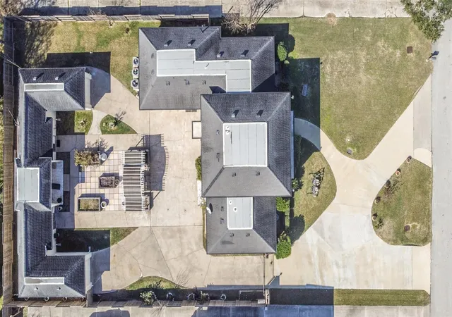 4th image of 3540 Miramar Dr, La Porte, TX 77571 | MLS# 77553340