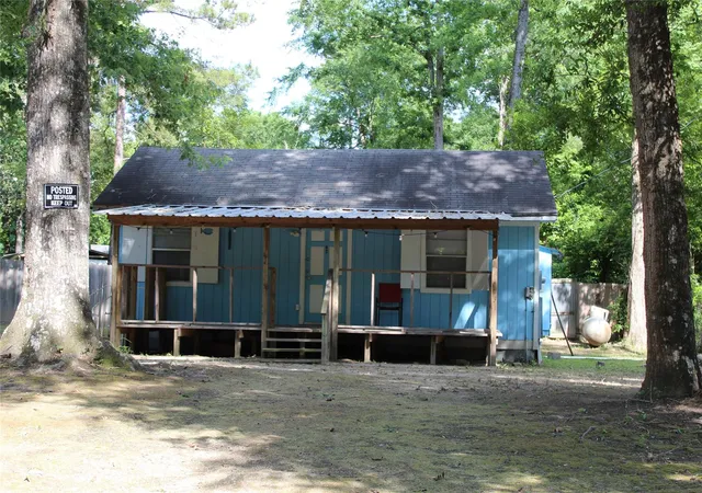 1st image of 400 Carson Roberson Rd, Livingston, TX 77351 | MLS# 72036182